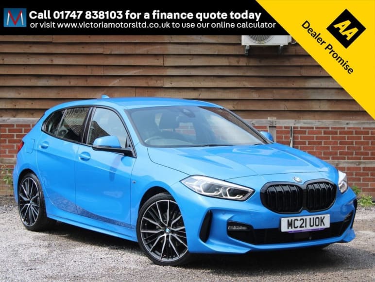 BMW 1 SERIES