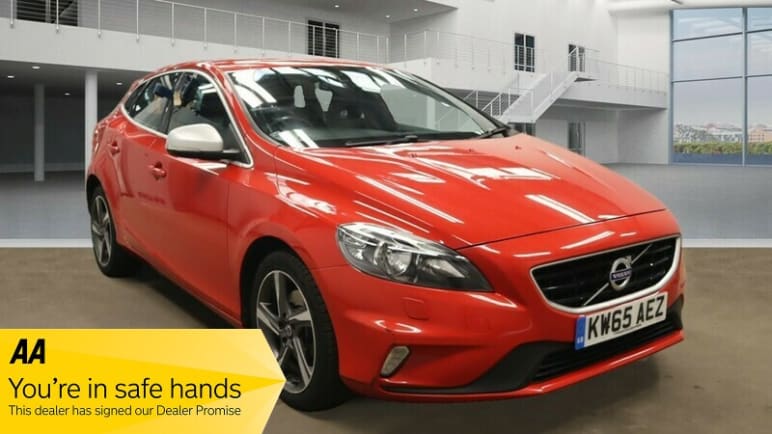 VOLVO V40