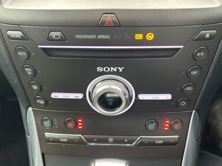 2.0 TDCI 210 ST-LINE AUTOMATIC AWD 5dr EURO 6