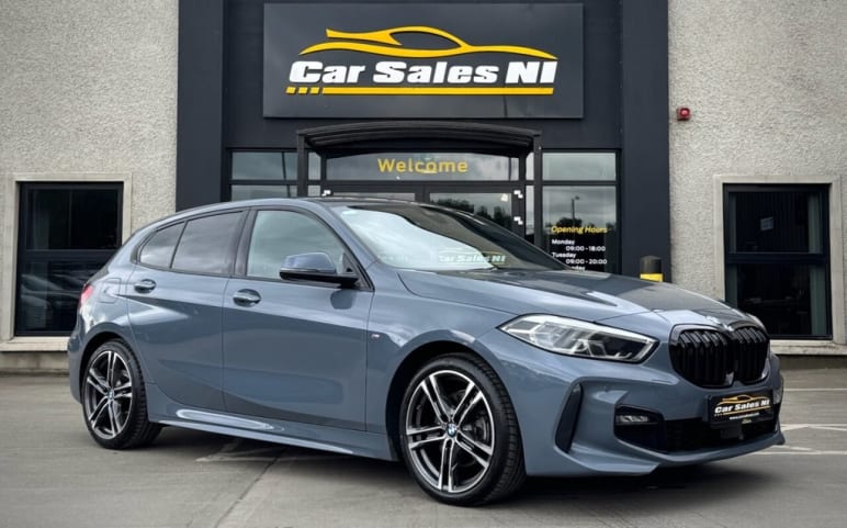BMW 1 SERIES