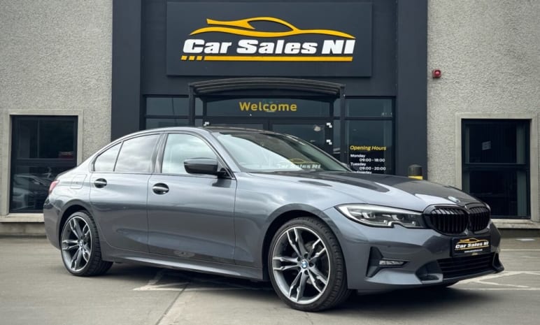 BMW 3 SERIES
