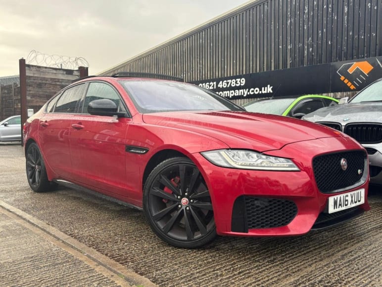 JAGUAR XF