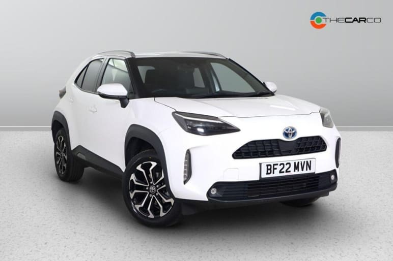 TOYOTA YARIS CROSS