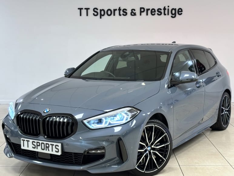 BMW 1 SERIES
