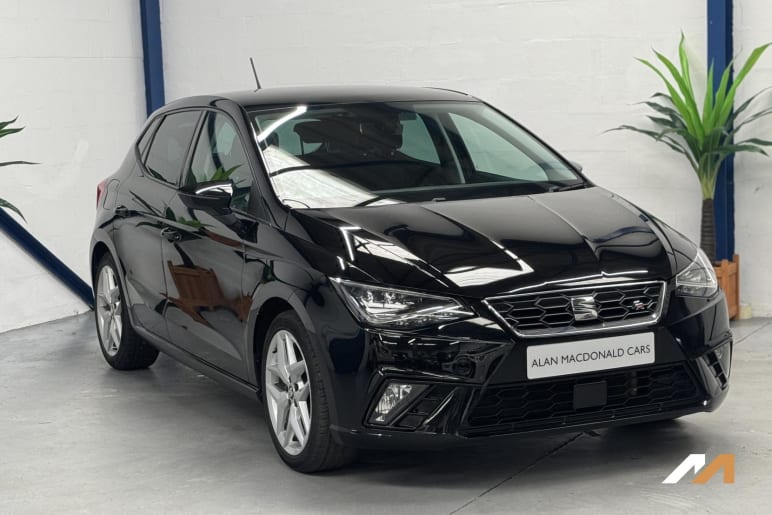 SEAT IBIZA