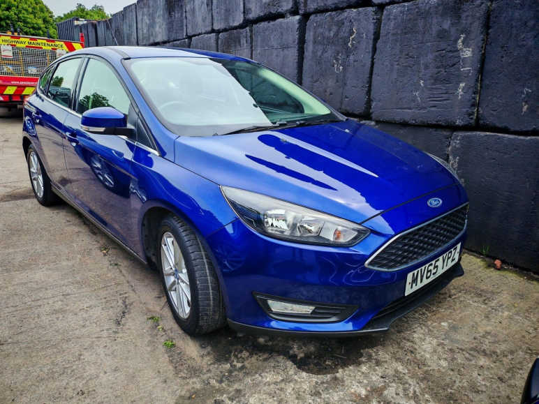 FORD FOCUS