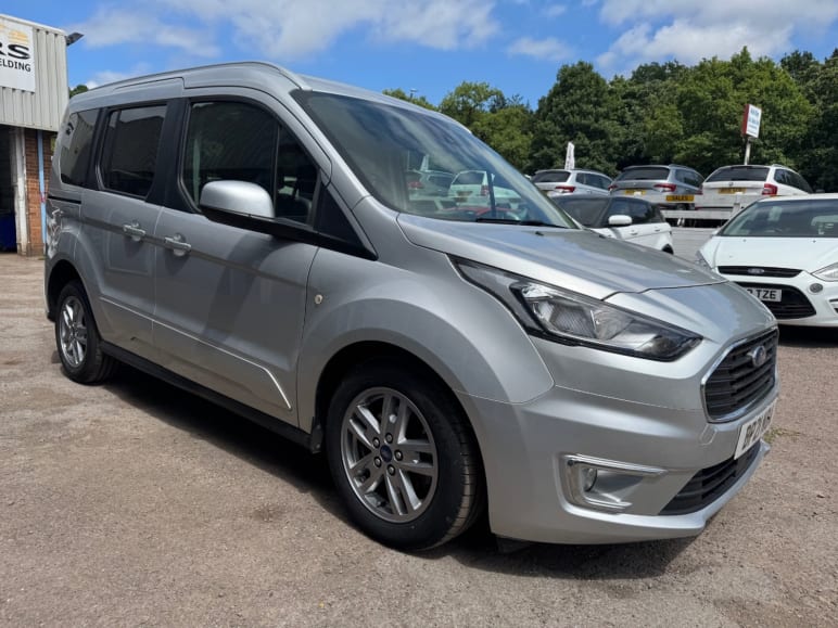 FORD TOURNEO CONNECT