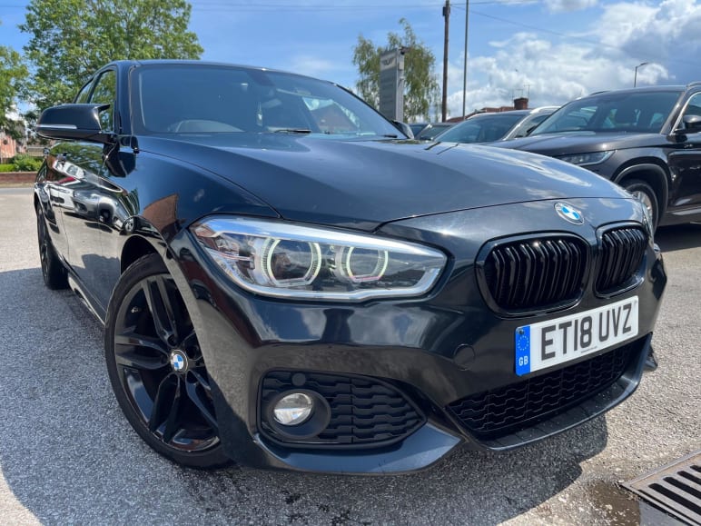 BMW 1 SERIES