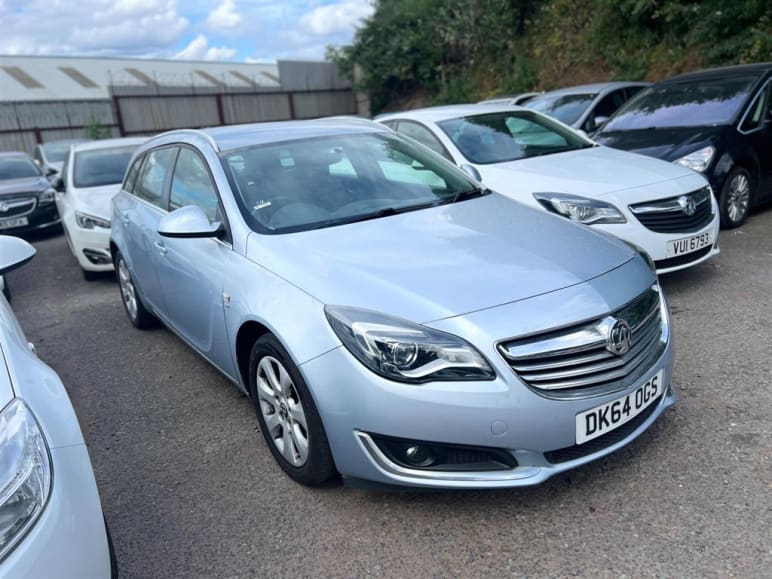 VAUXHALL INSIGNIA