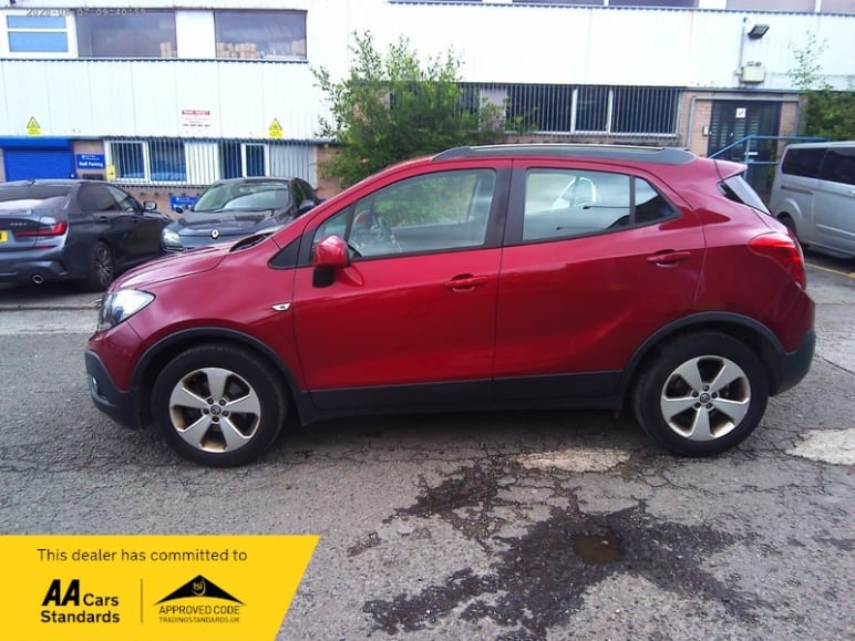 VAUXHALL MOKKA