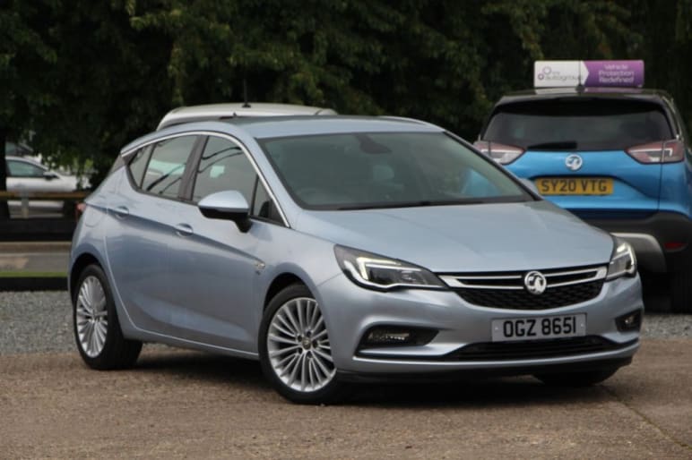 VAUXHALL ASTRA