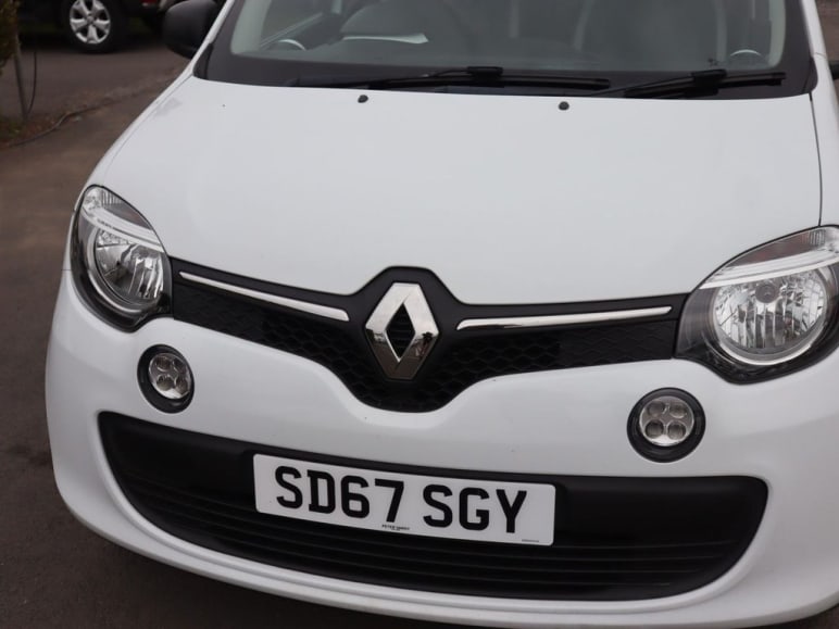 1.0 SCe Play Hatchback 5dr Petrol Manual Euro 6 (7