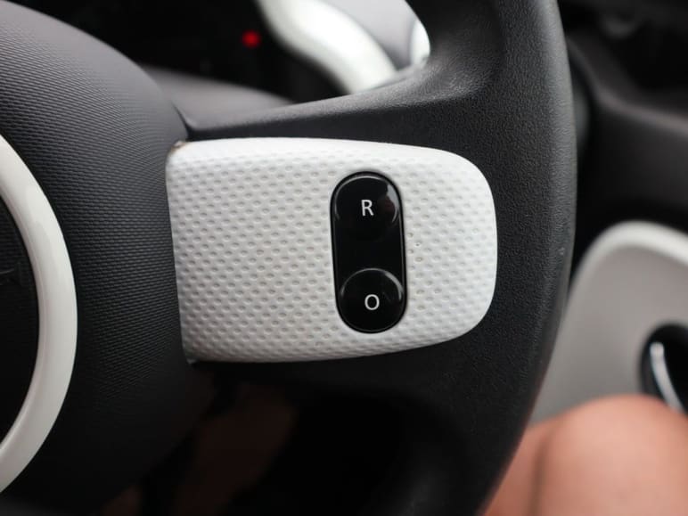 1.0 SCe Play Hatchback 5dr Petrol Manual Euro 6 (7