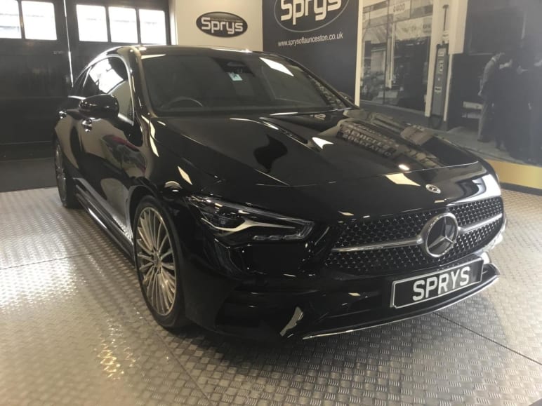 MERCEDES-BENZ Cla