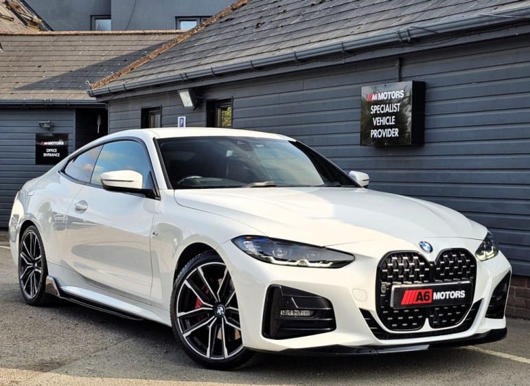 BMW 4 SERIES