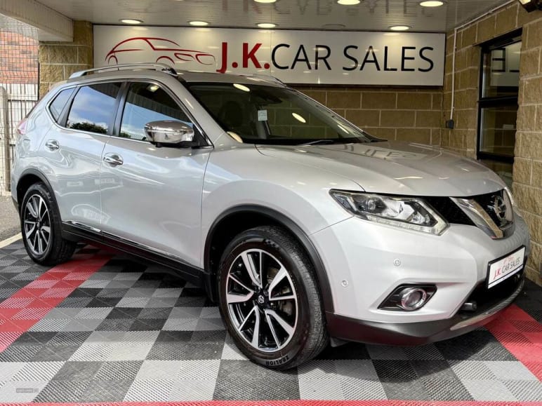 NISSAN X-TRAIL