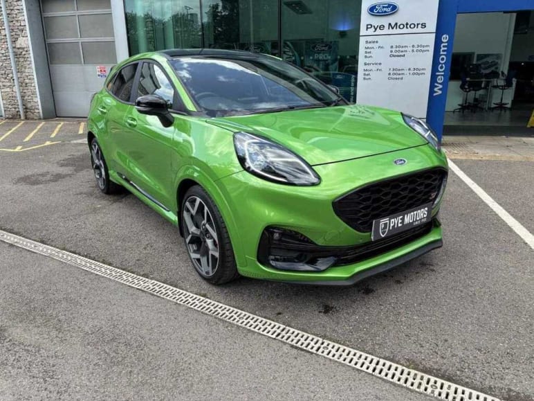 FORD PUMA