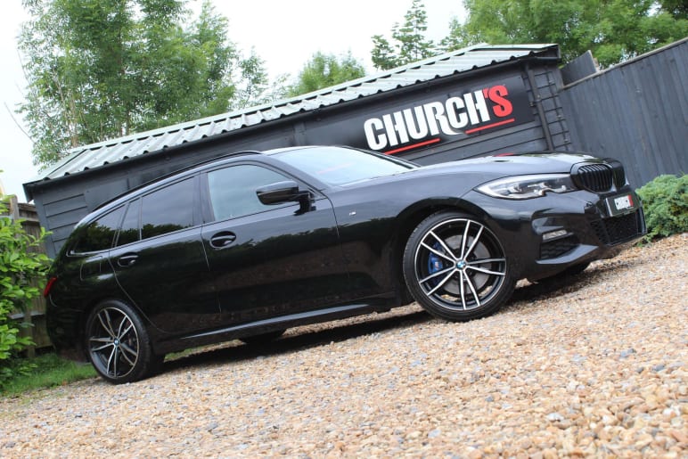 BMW 3 SERIES