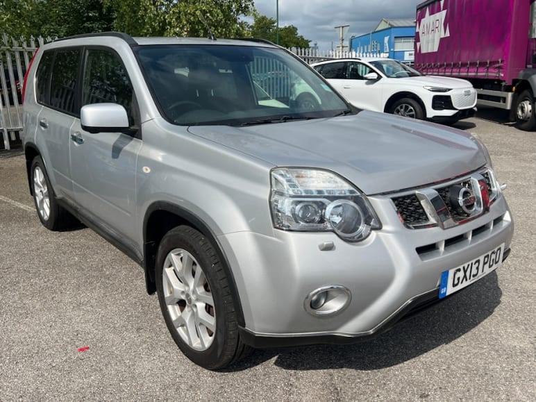 NISSAN X-TRAIL