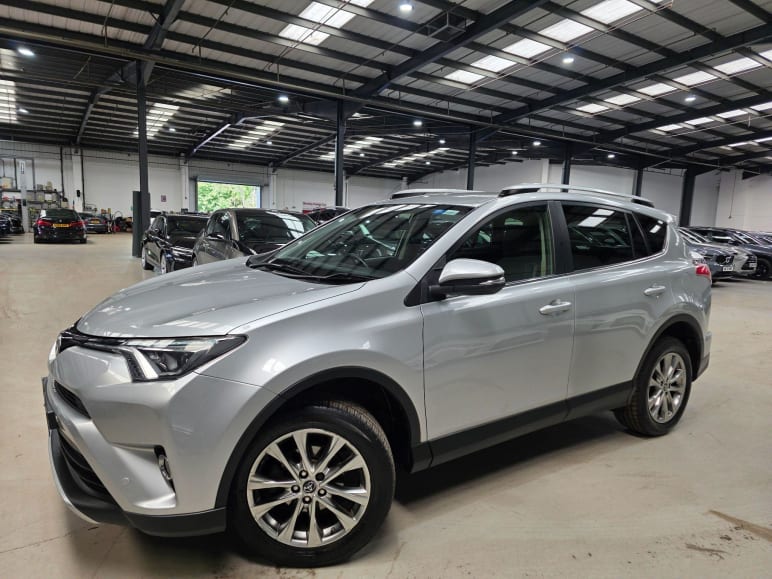 TOYOTA RAV4