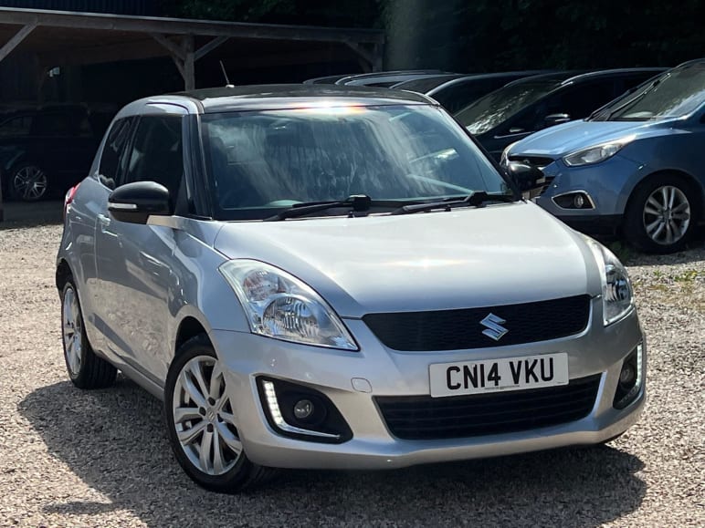 SUZUKI SWIFT