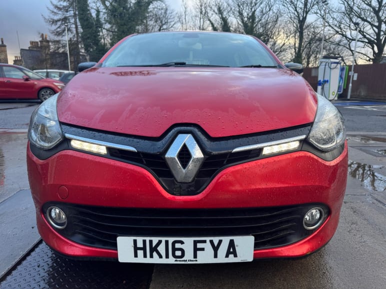 RENAULT CLIO