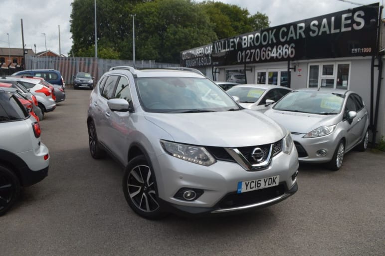 NISSAN X-TRAIL