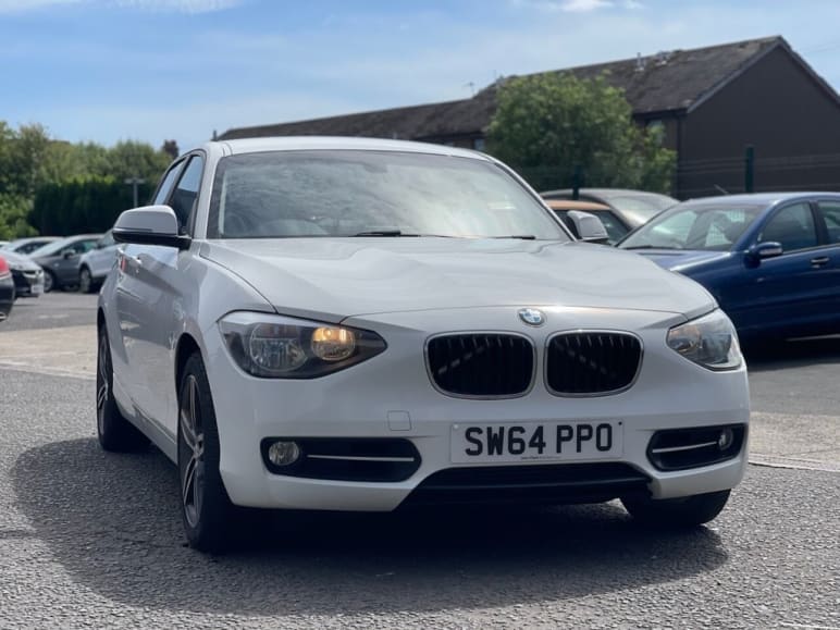 BMW 1 SERIES