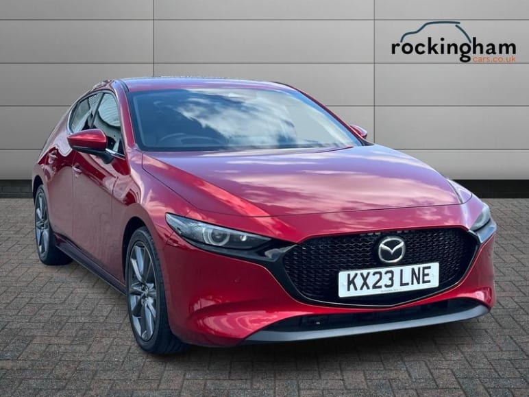 MAZDA 3