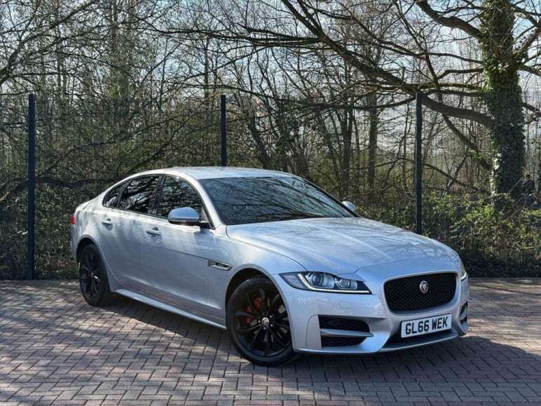 JAGUAR XF
