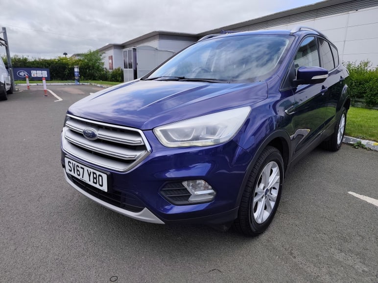 FORD KUGA