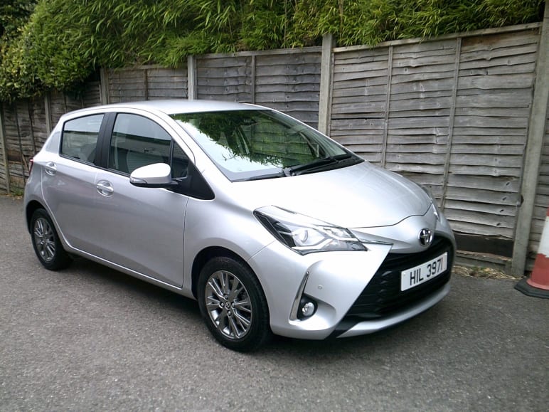 TOYOTA YARIS