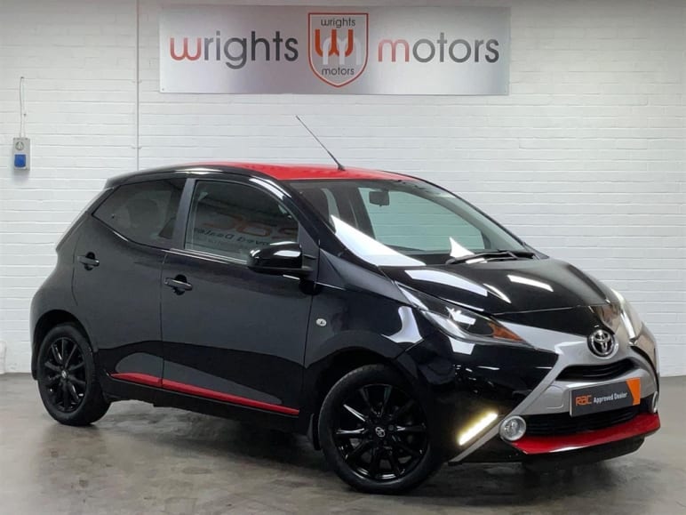 TOYOTA AYGO