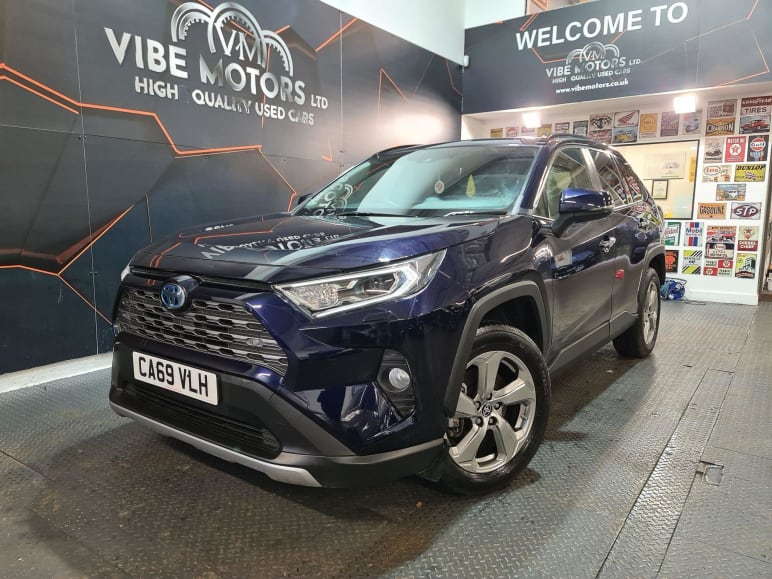 TOYOTA RAV4