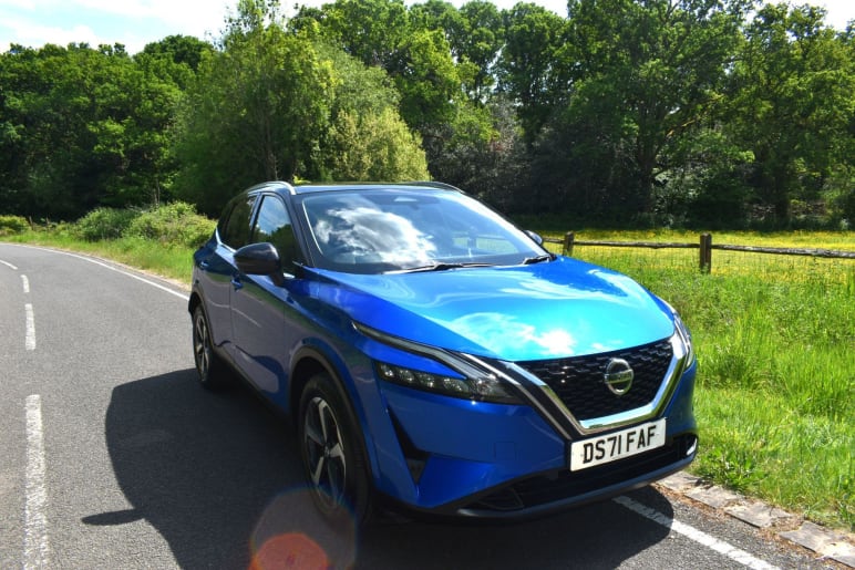 NISSAN QASHQAI