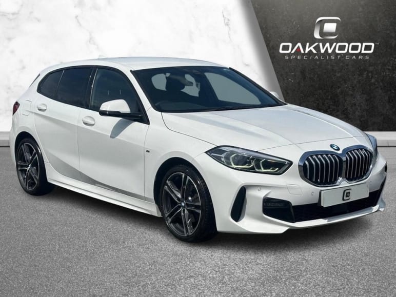 BMW 1 SERIES