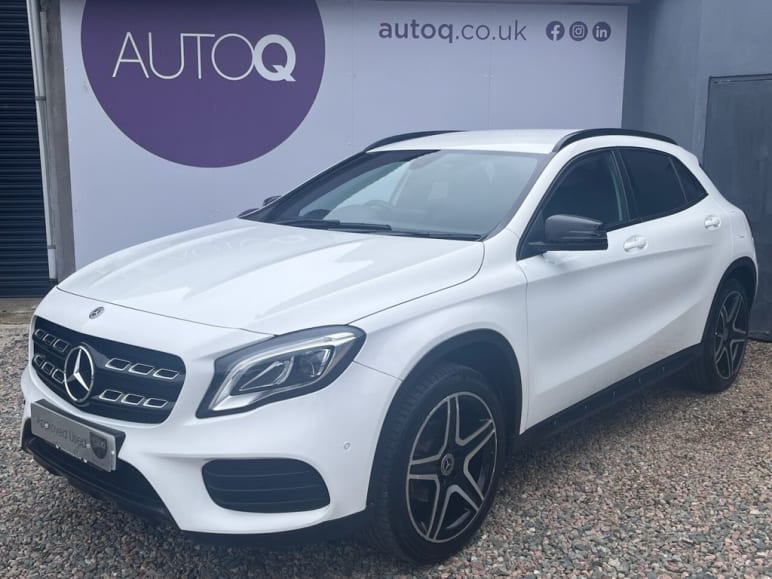 MERCEDES-BENZ GLA