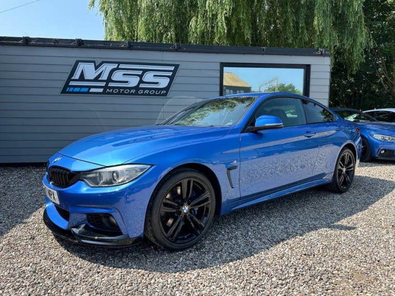 BMW 4 SERIES
