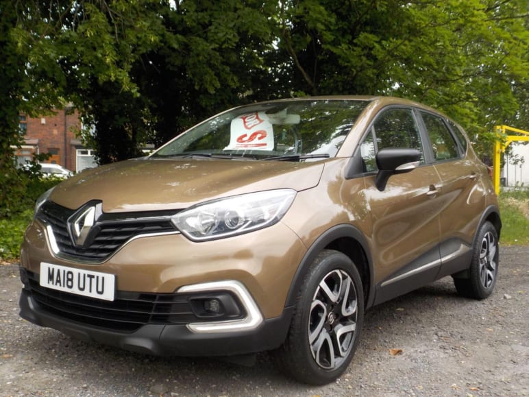 RENAULT CAPTUR