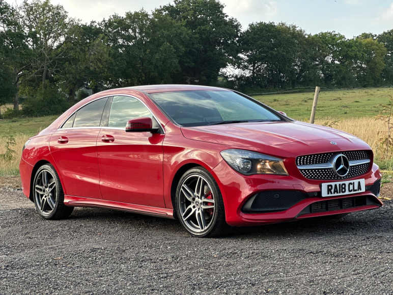 MERCEDES-BENZ CLA