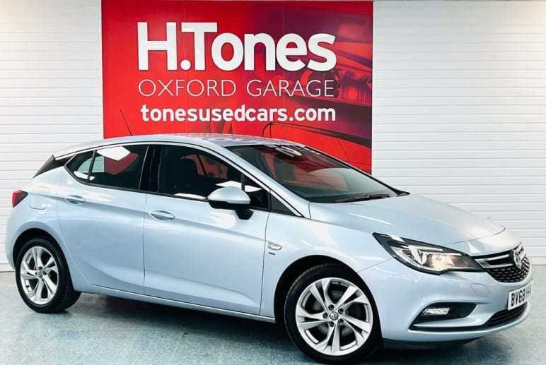 VAUXHALL ASTRA