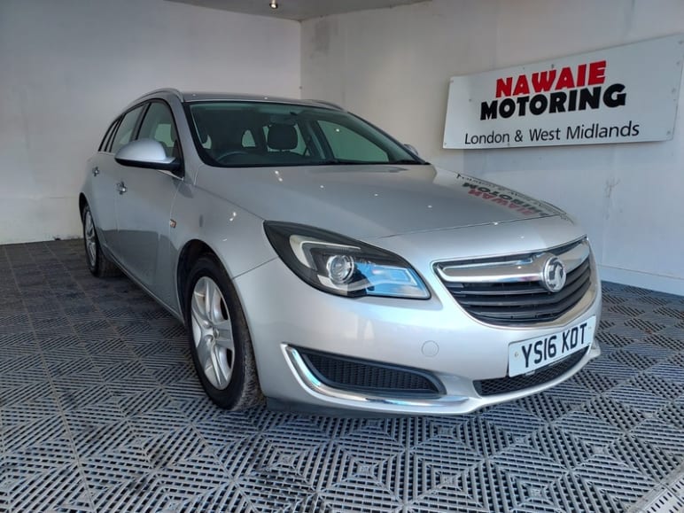 VAUXHALL INSIGNIA