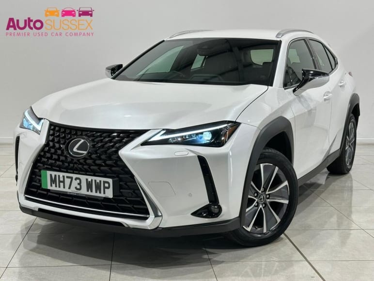 LEXUS UX