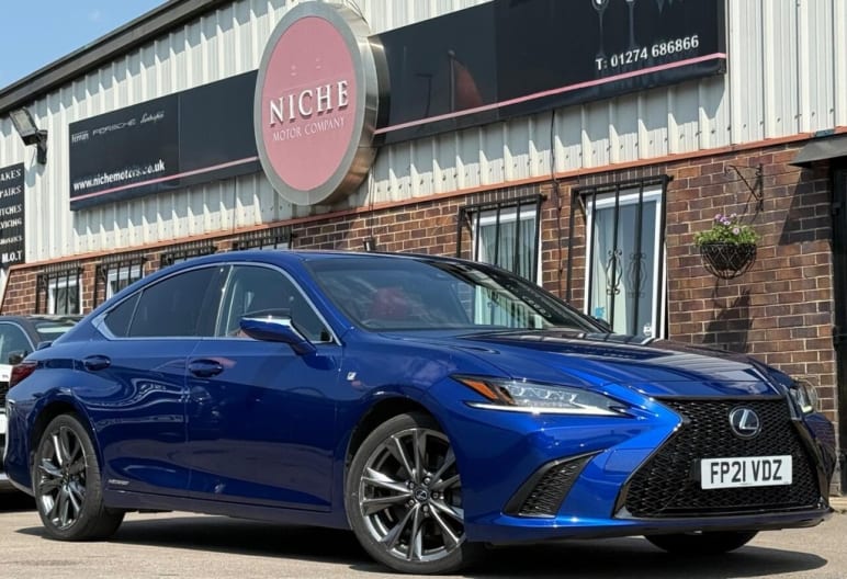 LEXUS ES