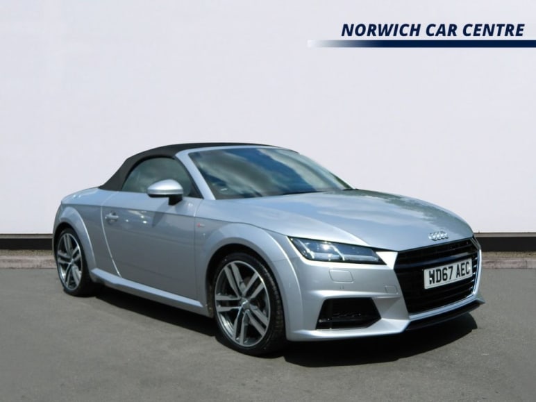 AUDI TT