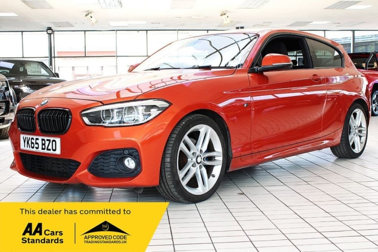 BMW 1 SERIES