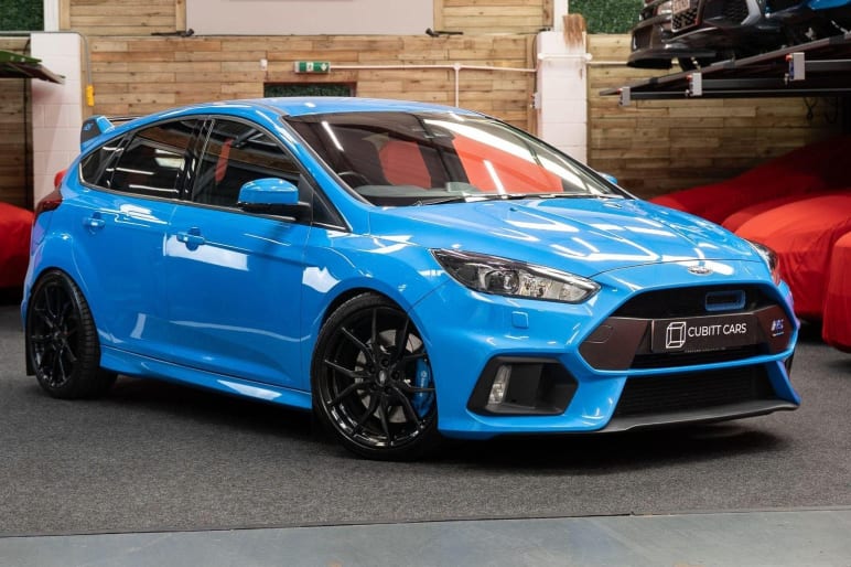 FORD FOCUS RS