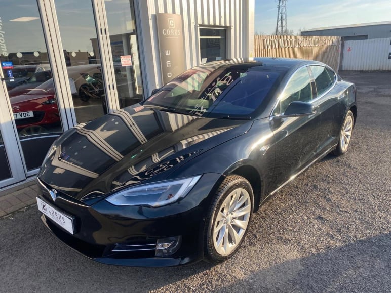 TESLA MODEL S