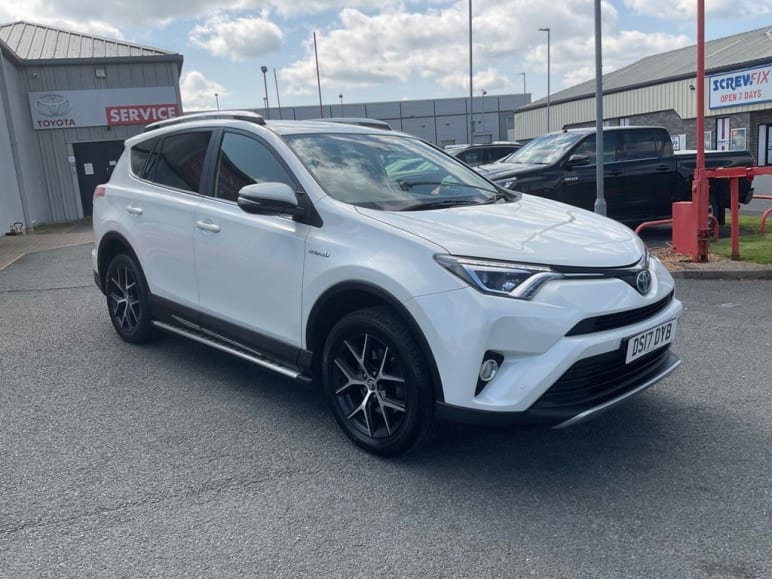 TOYOTA RAV4