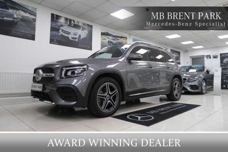 MERCEDES-BENZ GLB